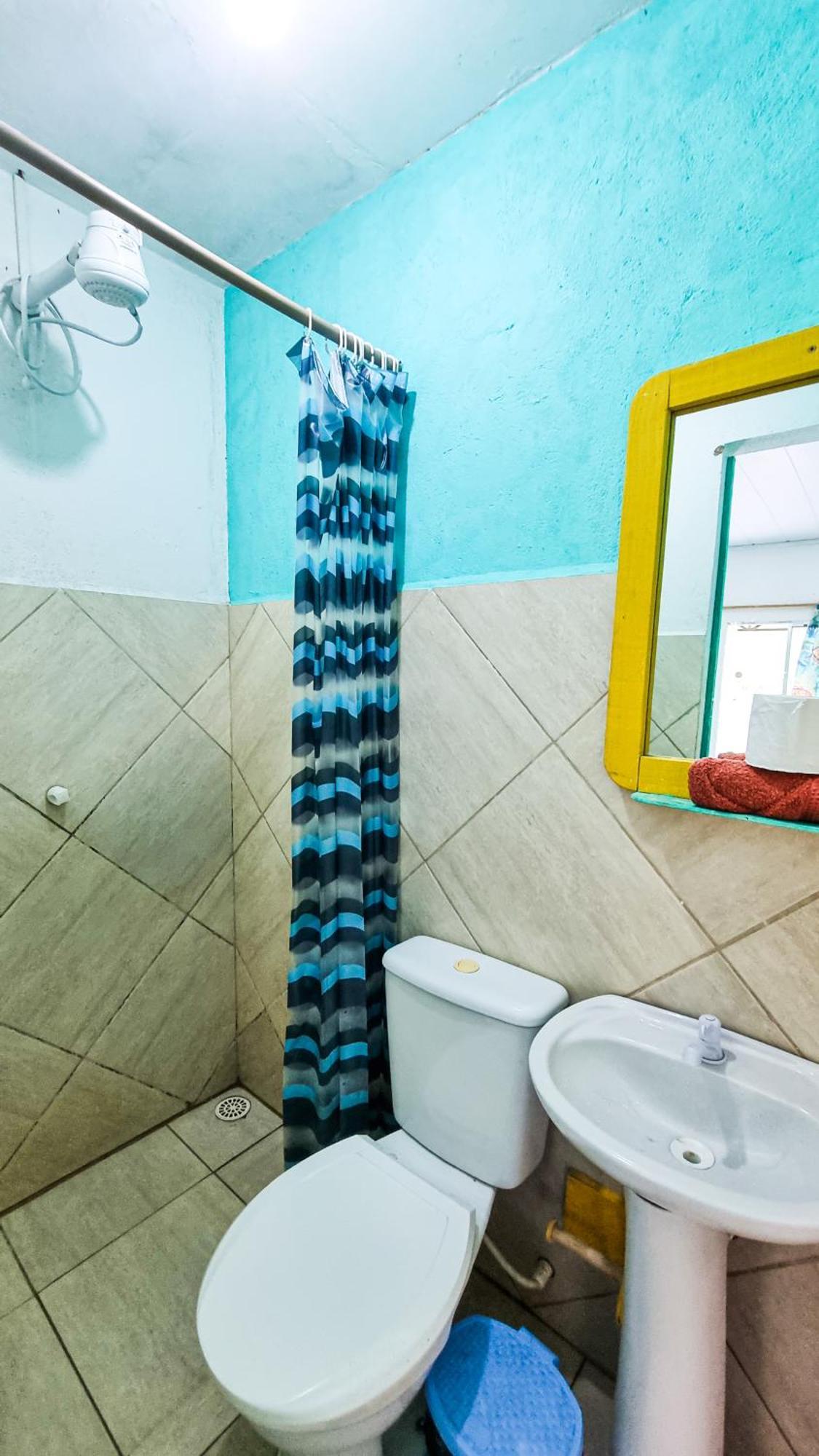 Proxima Estacion Hostel Масейо Екстер'єр фото